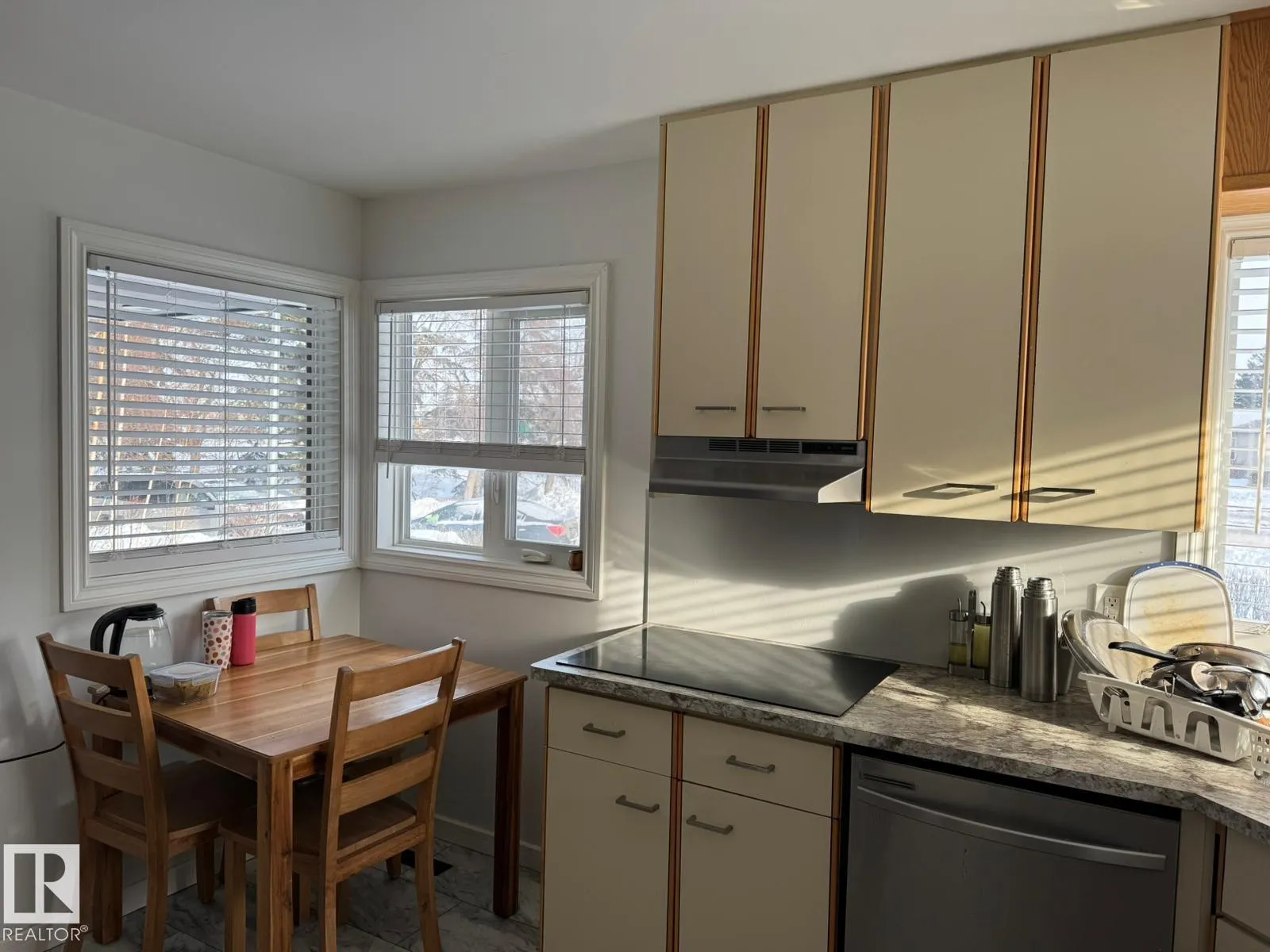13538 127 ST NW
