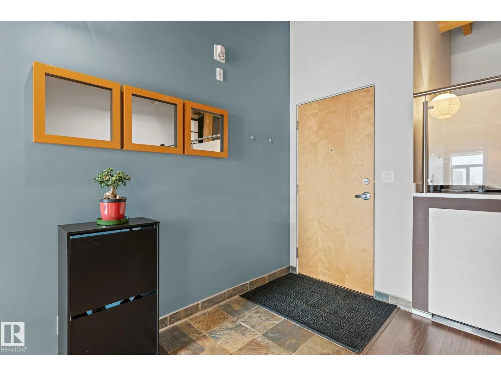 #213 10309 107 ST NW