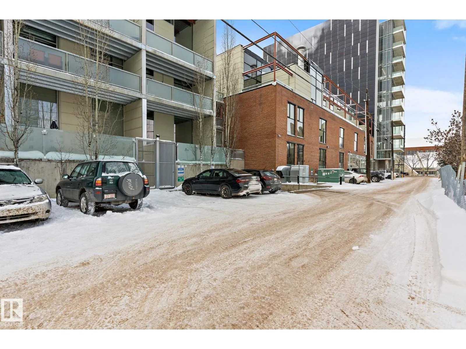 #213 10309 107 ST NW