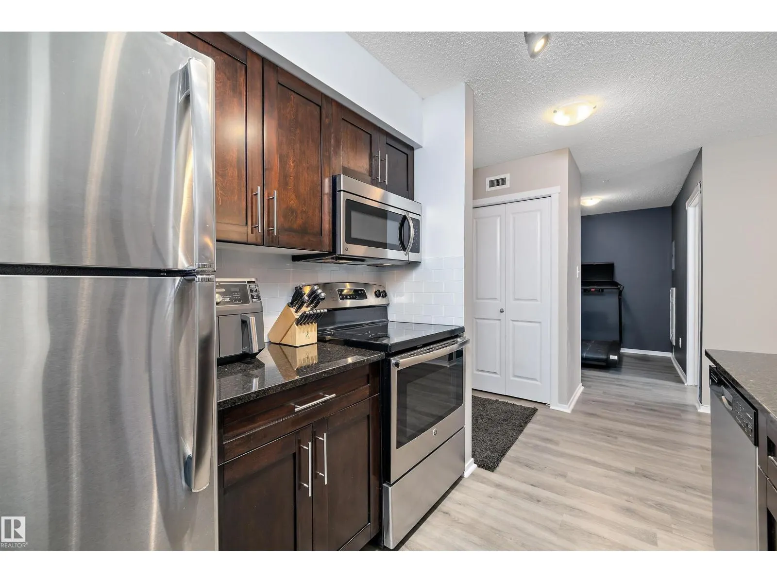 #116 18126 77 ST NW
