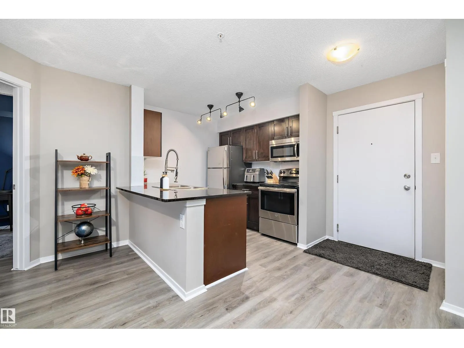 #116 18126 77 ST NW