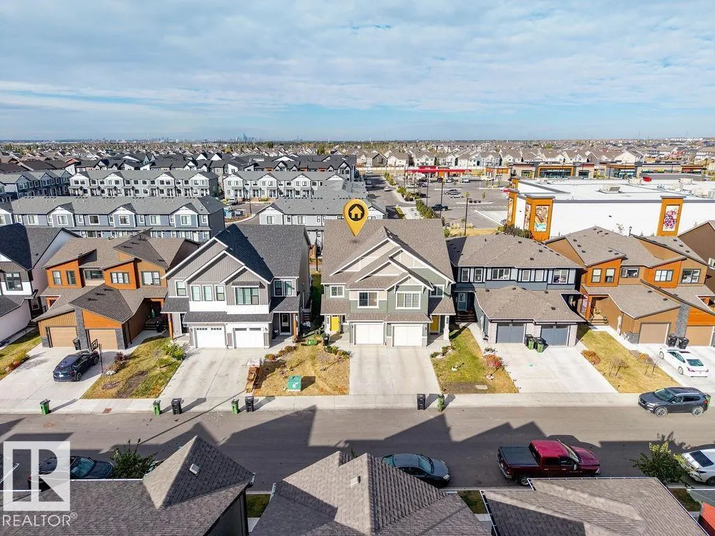 1745 PLUM CR SW