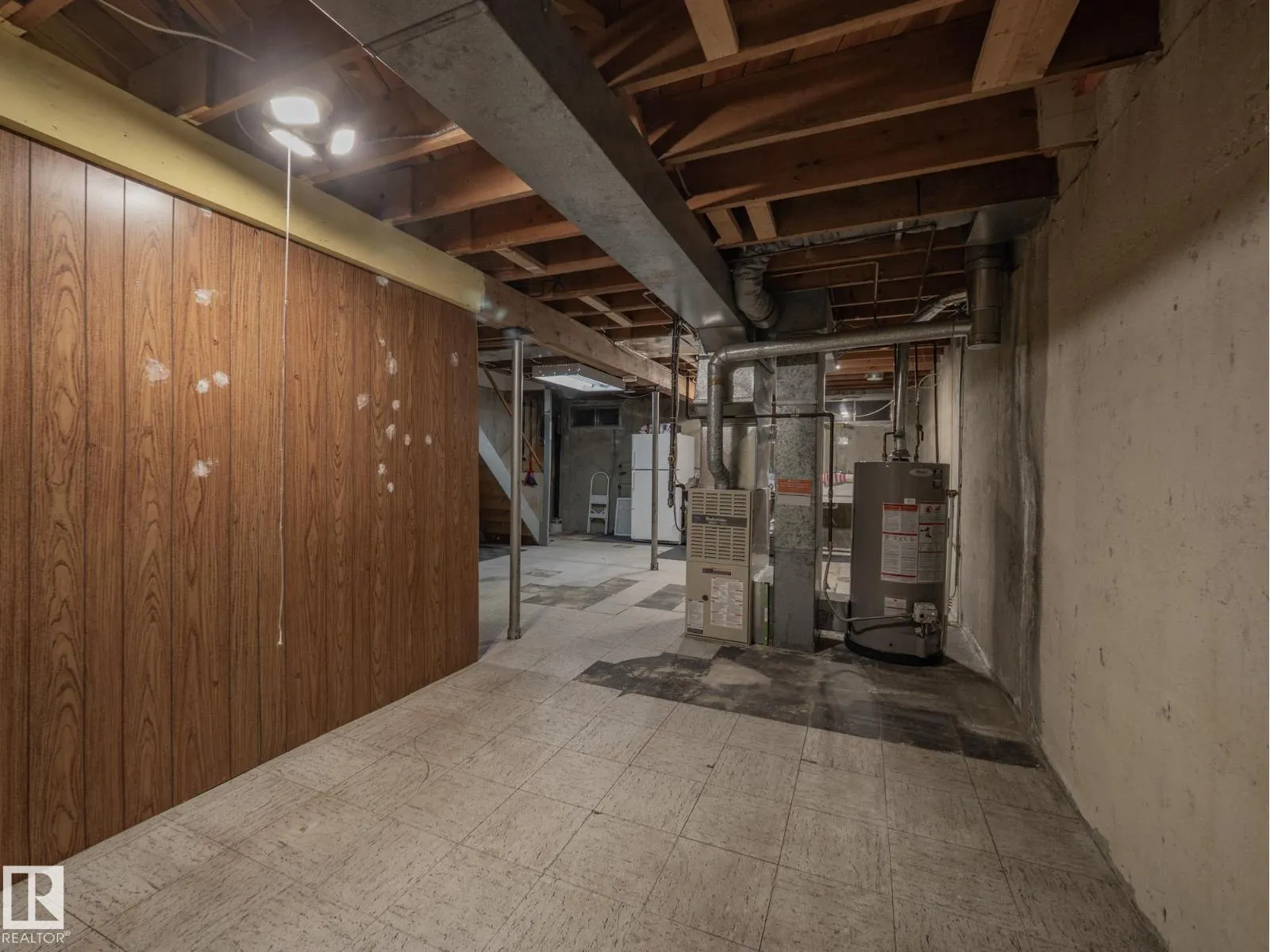 14315 58 ST NW