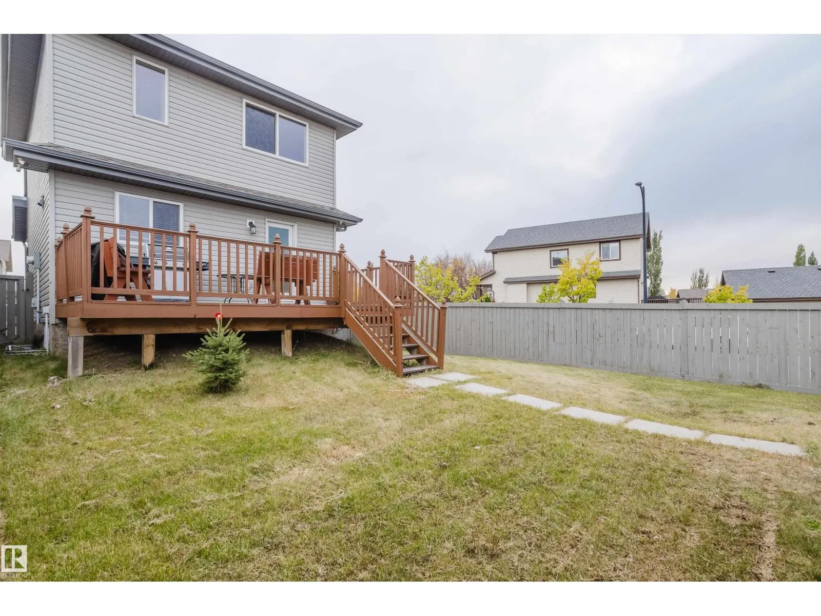 6028 3 AV SW
