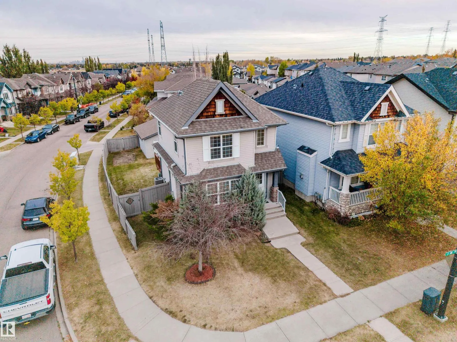 6028 3 AV SW