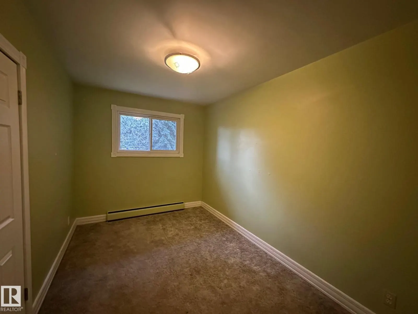 #145 52349 RANGE ROAD 233