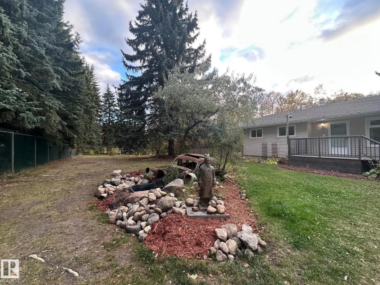#145 52349 RANGE ROAD 233