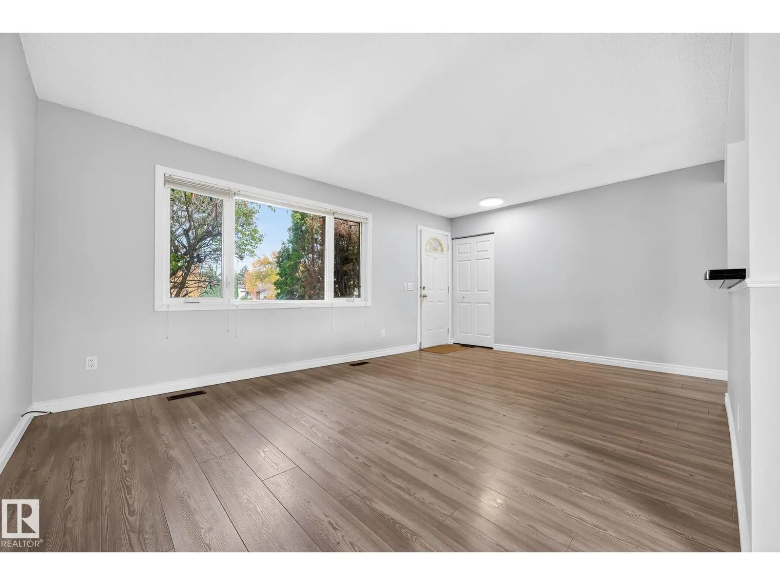 11423 35A AV NW