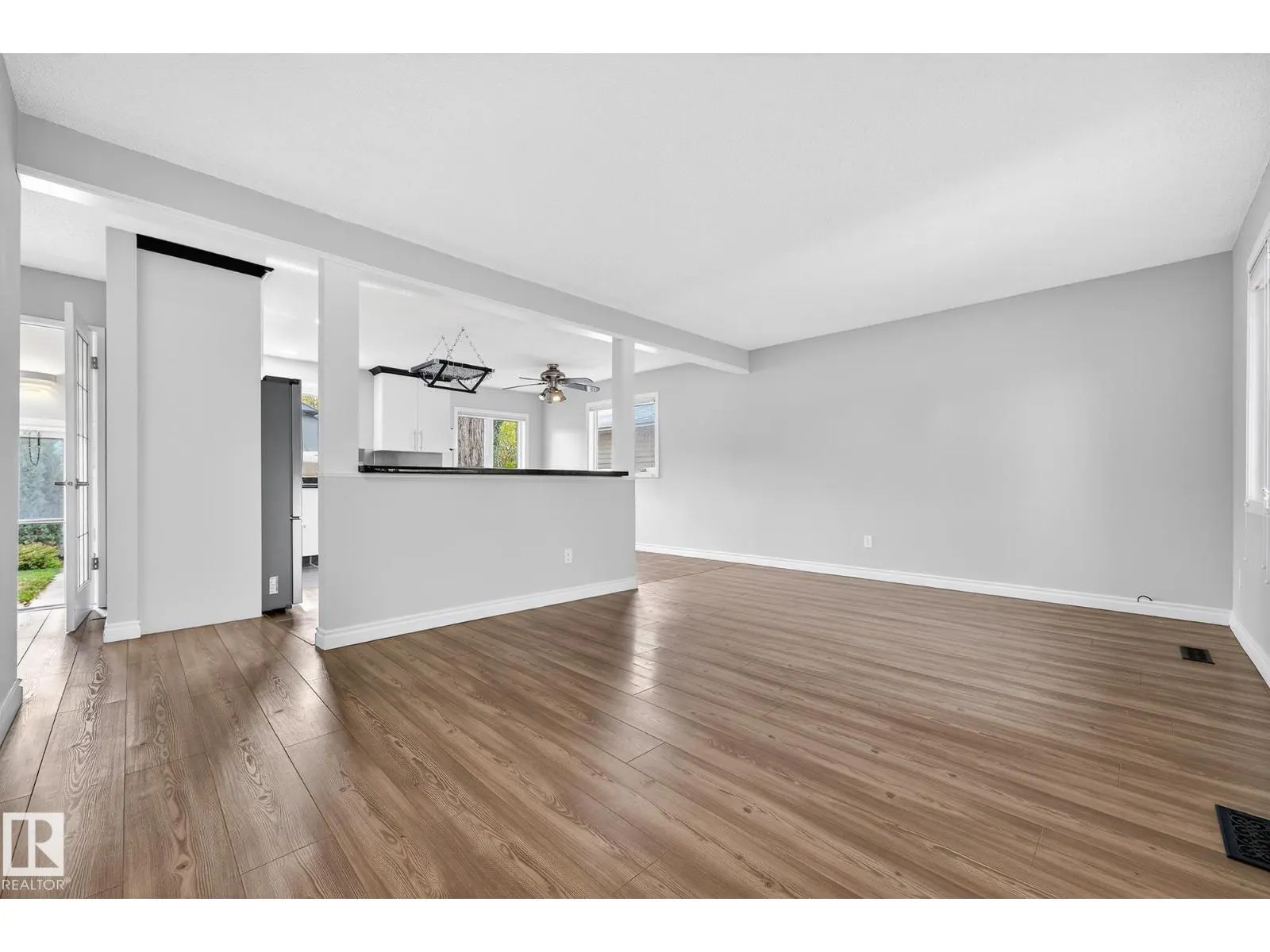 11423 35A AV NW