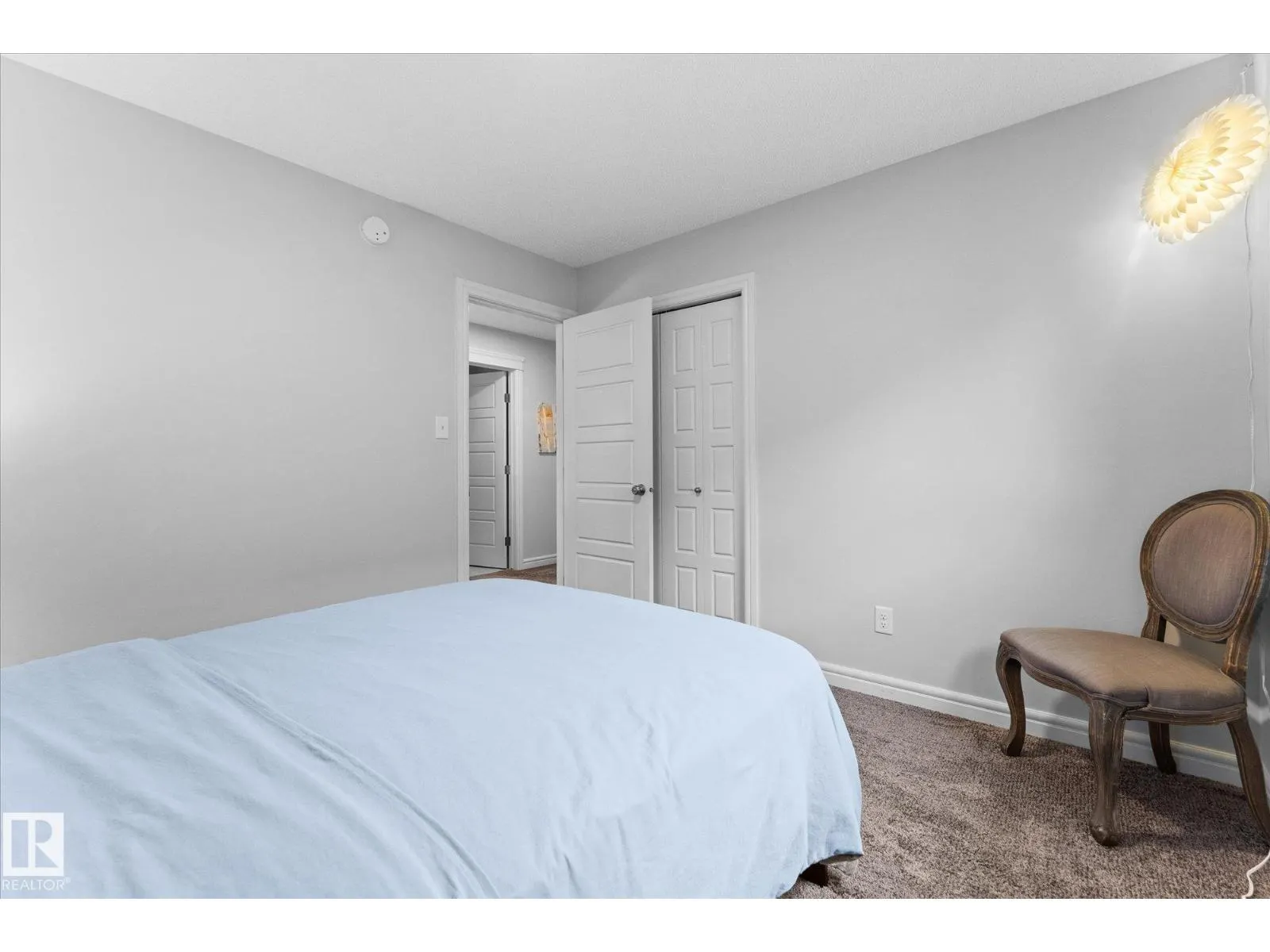 29 CHESTNUT WY