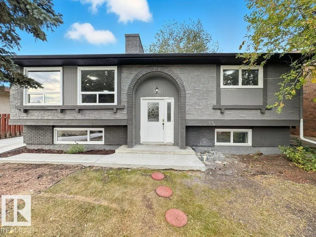 18429 91 Ave NW
