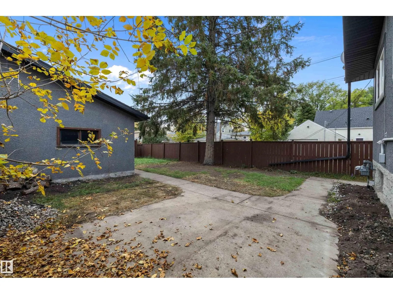 10409 148 ST NW