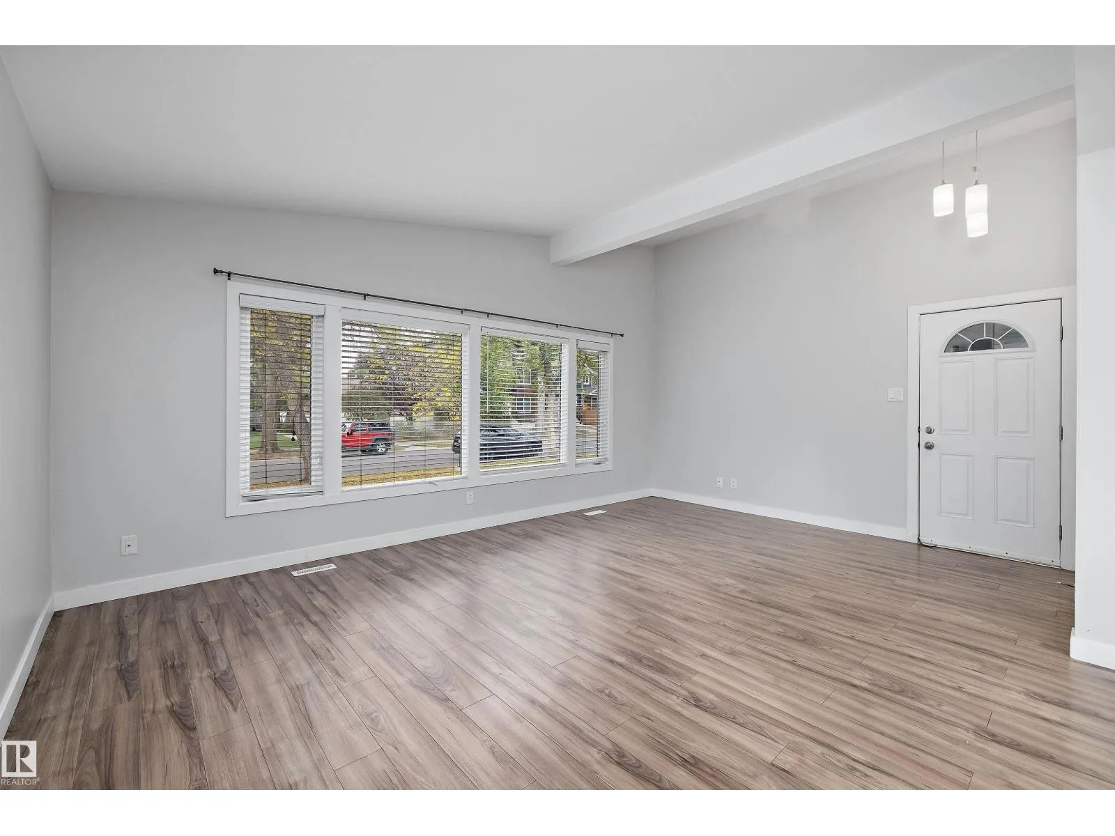 10409 148 ST NW
