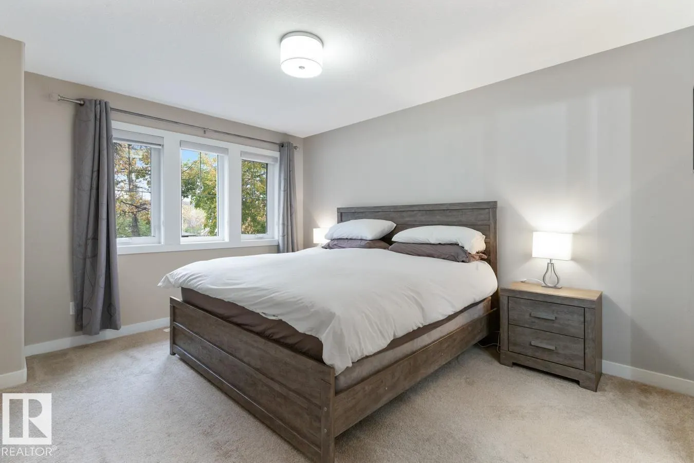 9535 155 ST NW