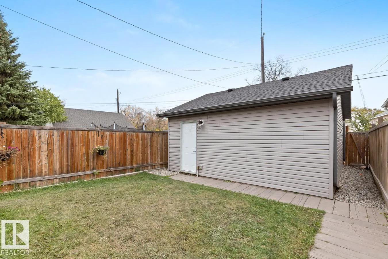 9535 155 ST NW