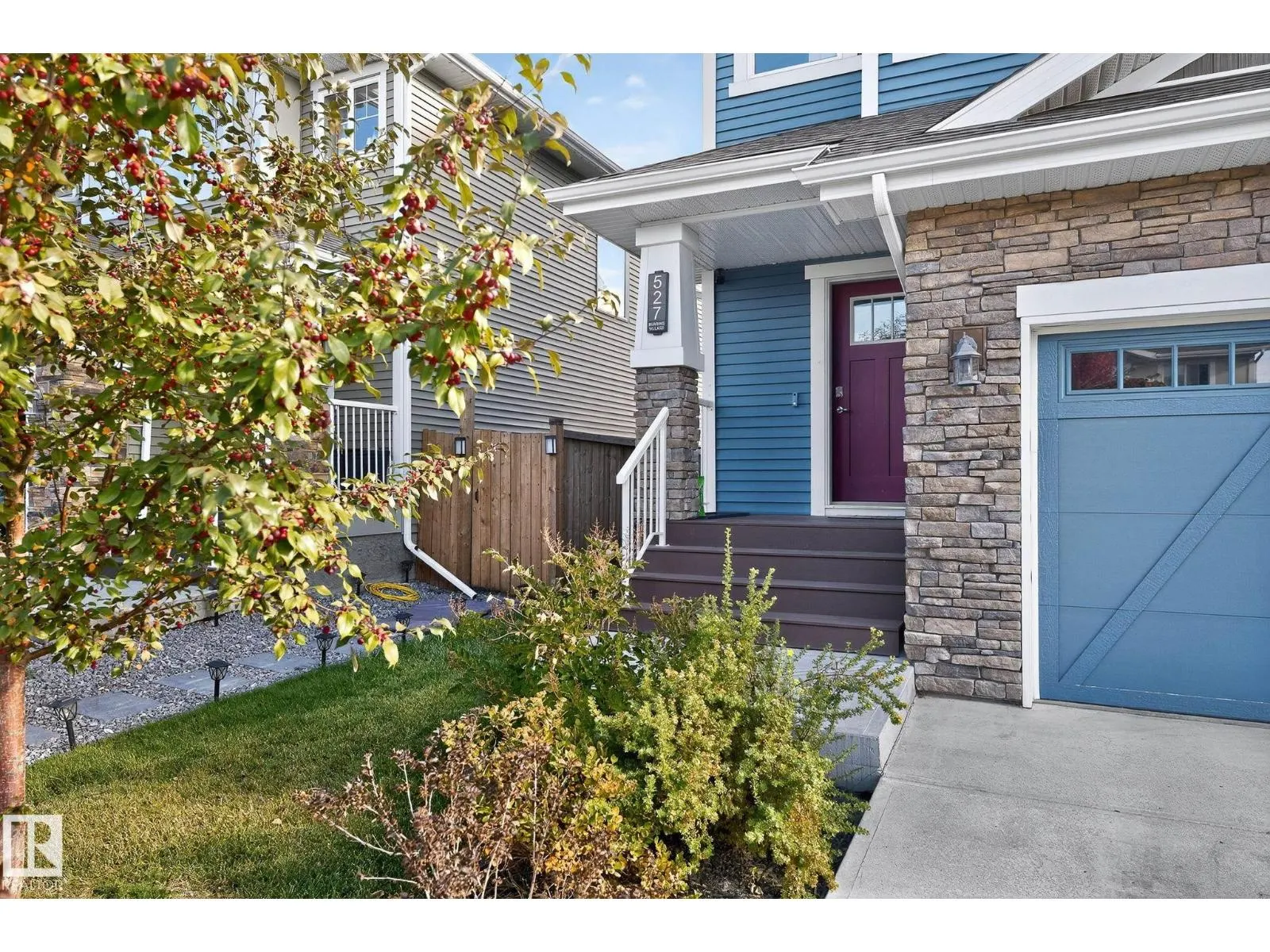 527 EBBERS WY NW