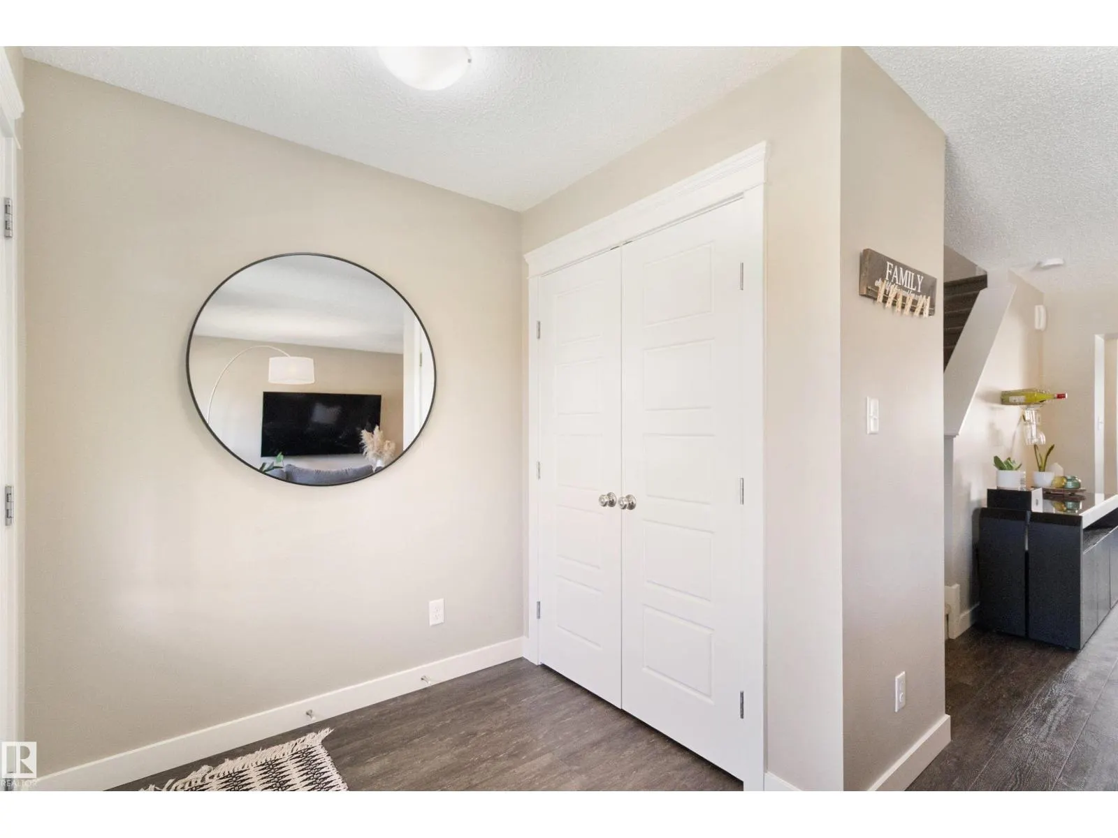 17716 64 ST NW
