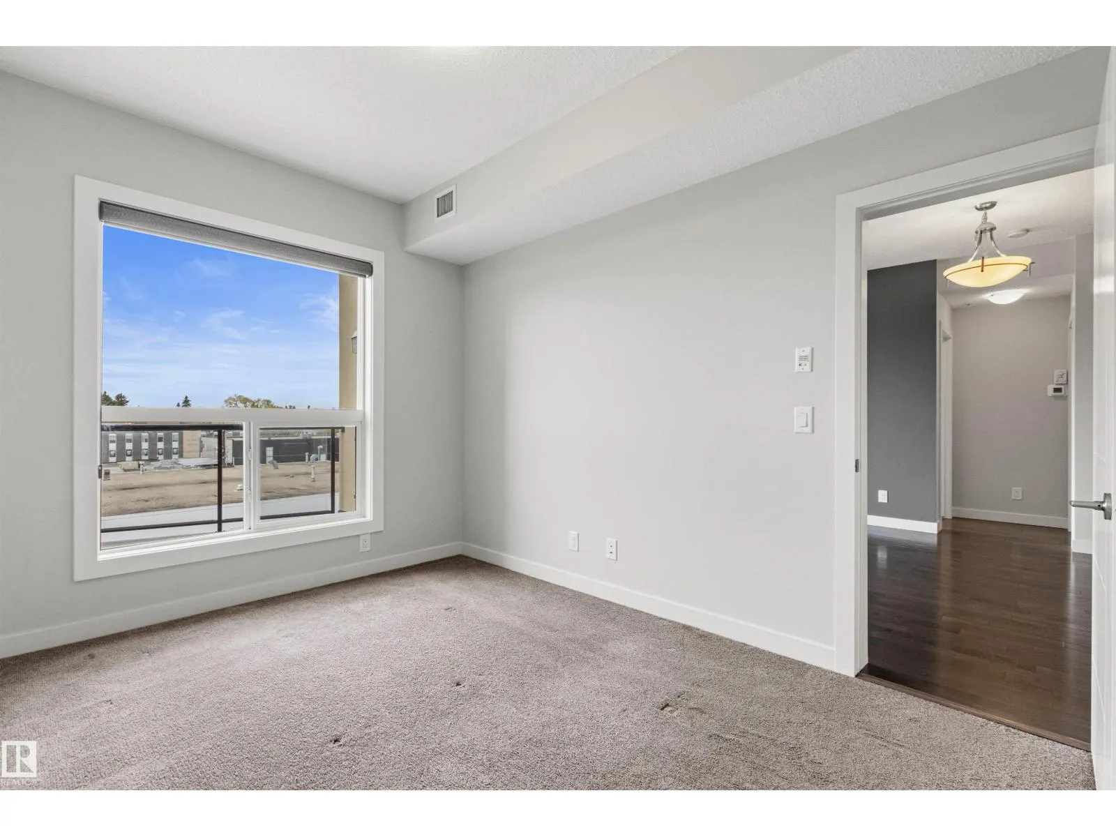 #412 10523 123 ST NW