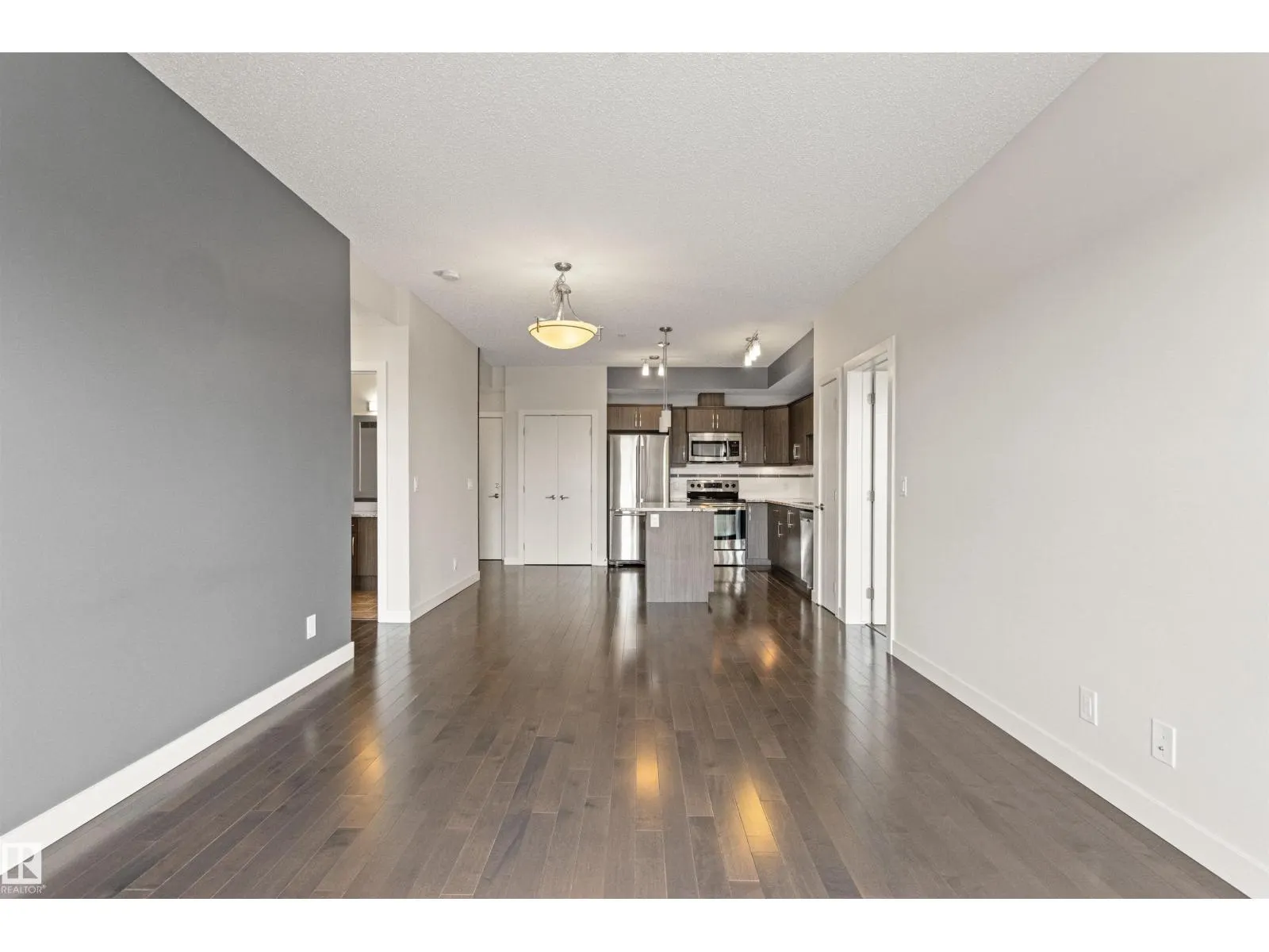 #412 10523 123 ST NW
