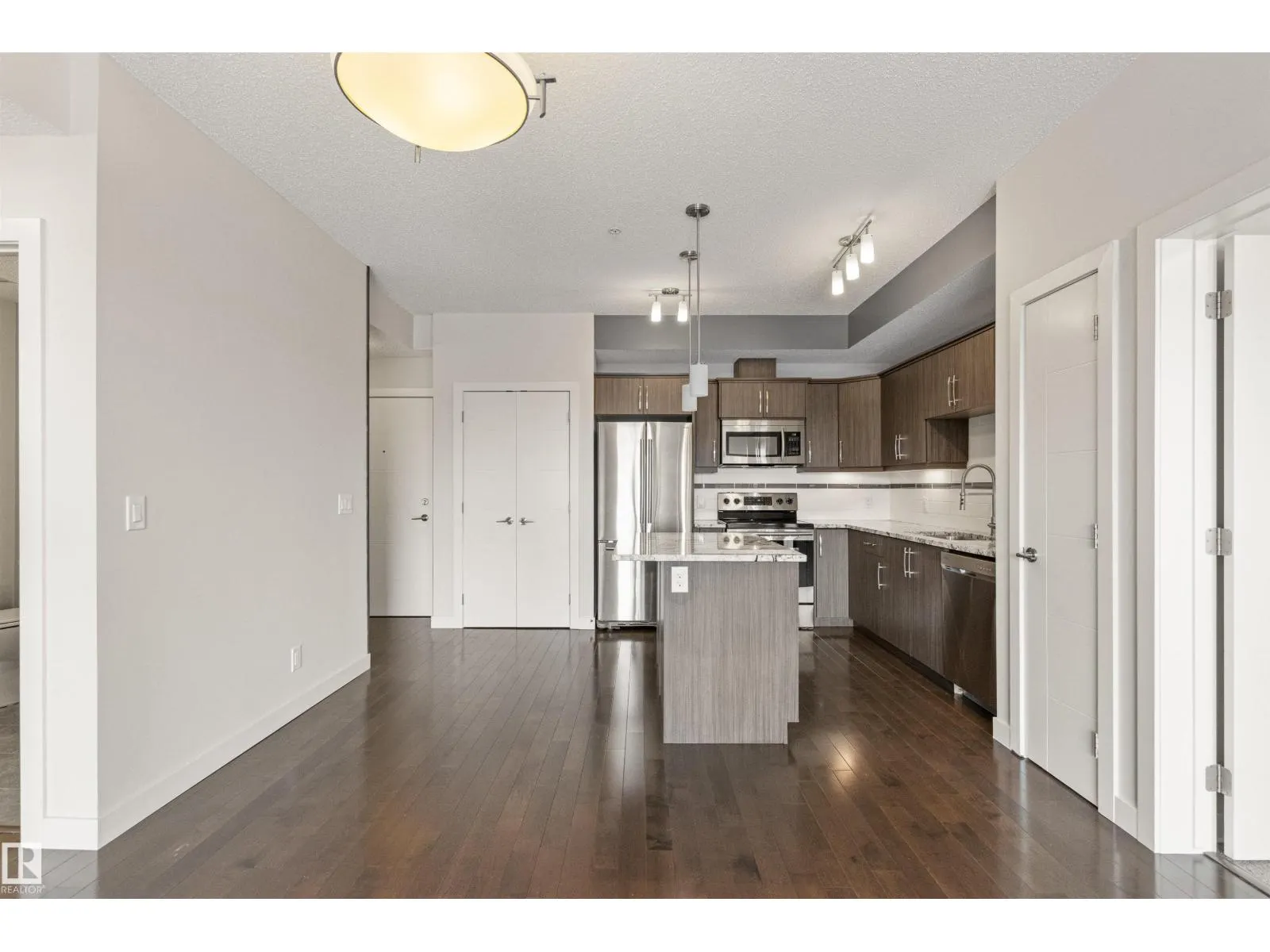 #412 10523 123 ST NW