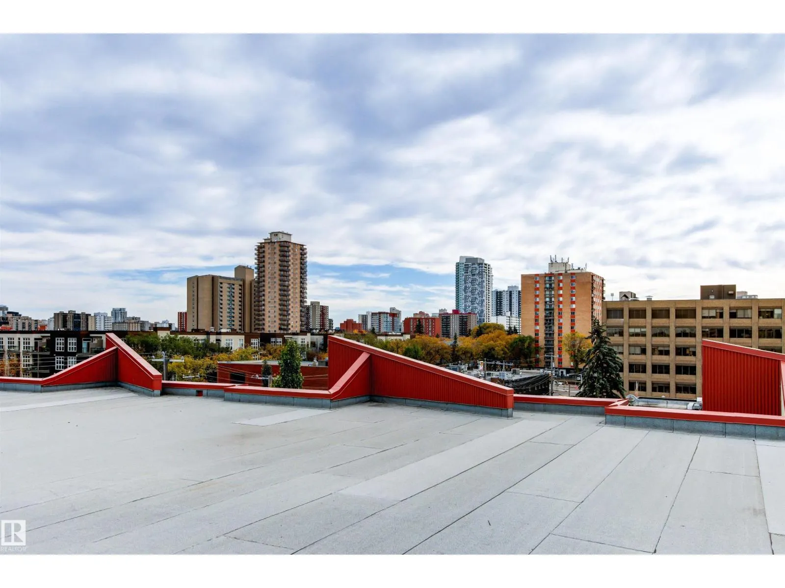 #412 10523 123 ST NW