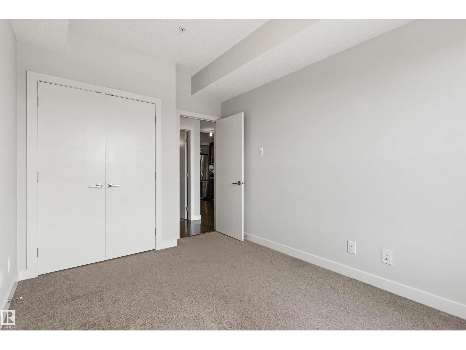 #412 10523 123 ST NW