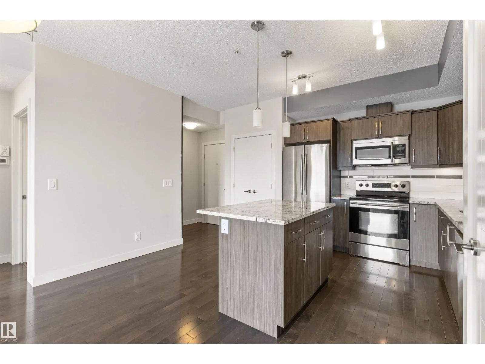 #412 10523 123 ST NW