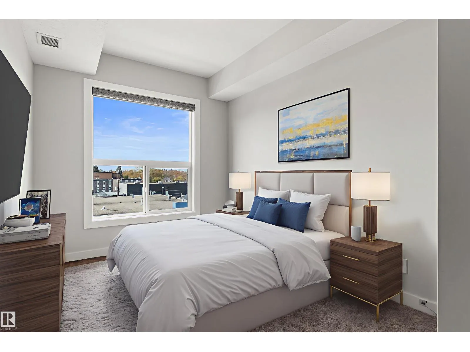 #412 10523 123 ST NW