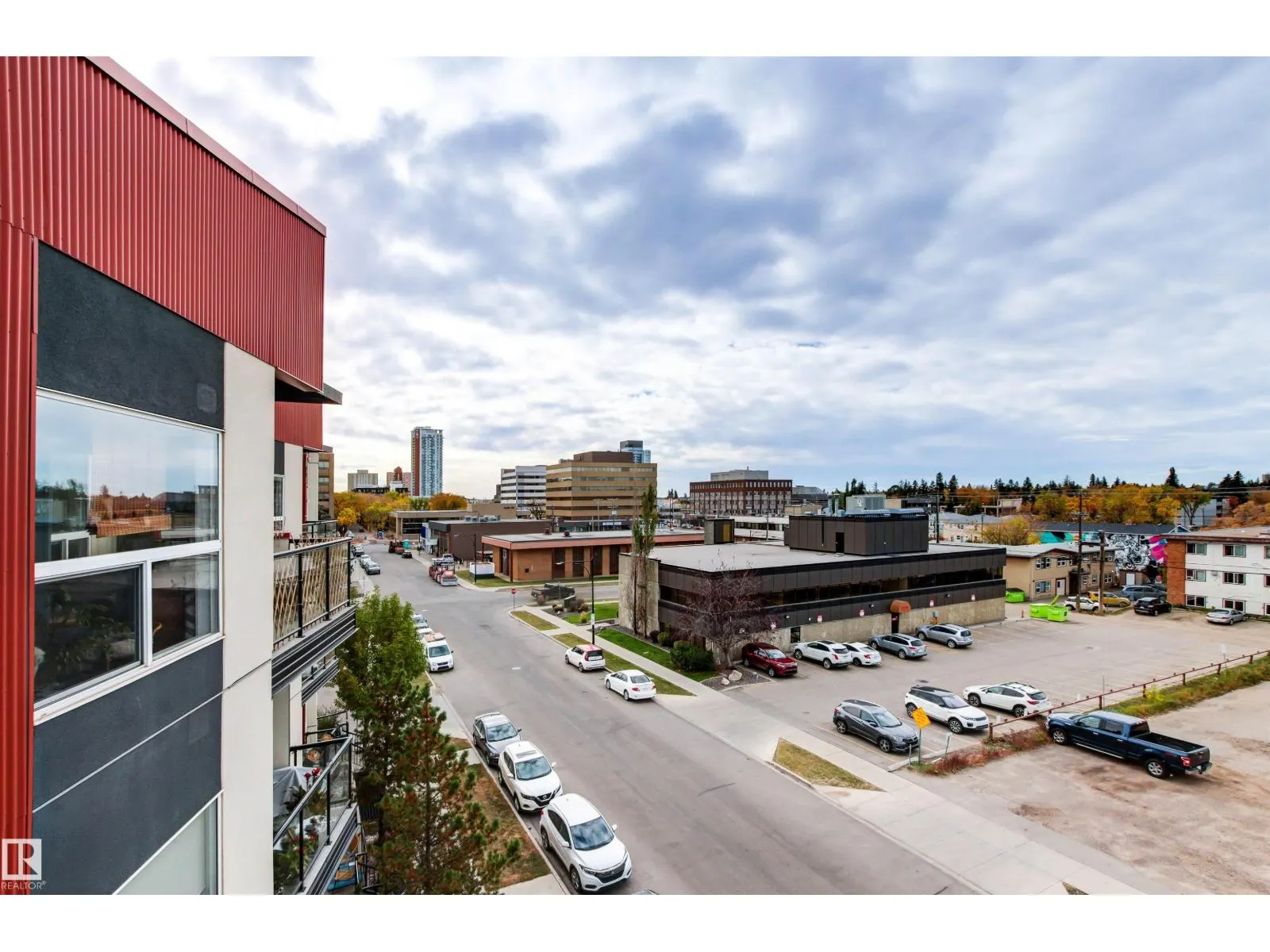 #412 10523 123 ST NW