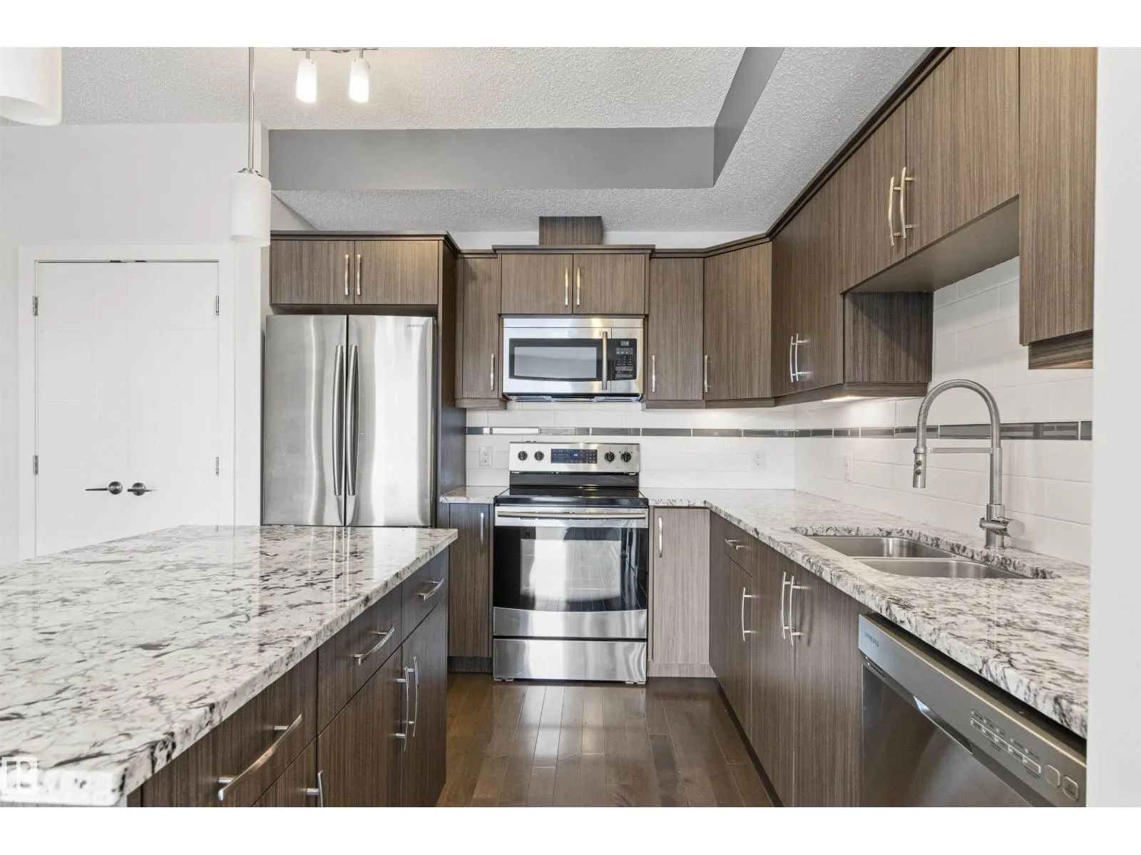 #412 10523 123 ST NW