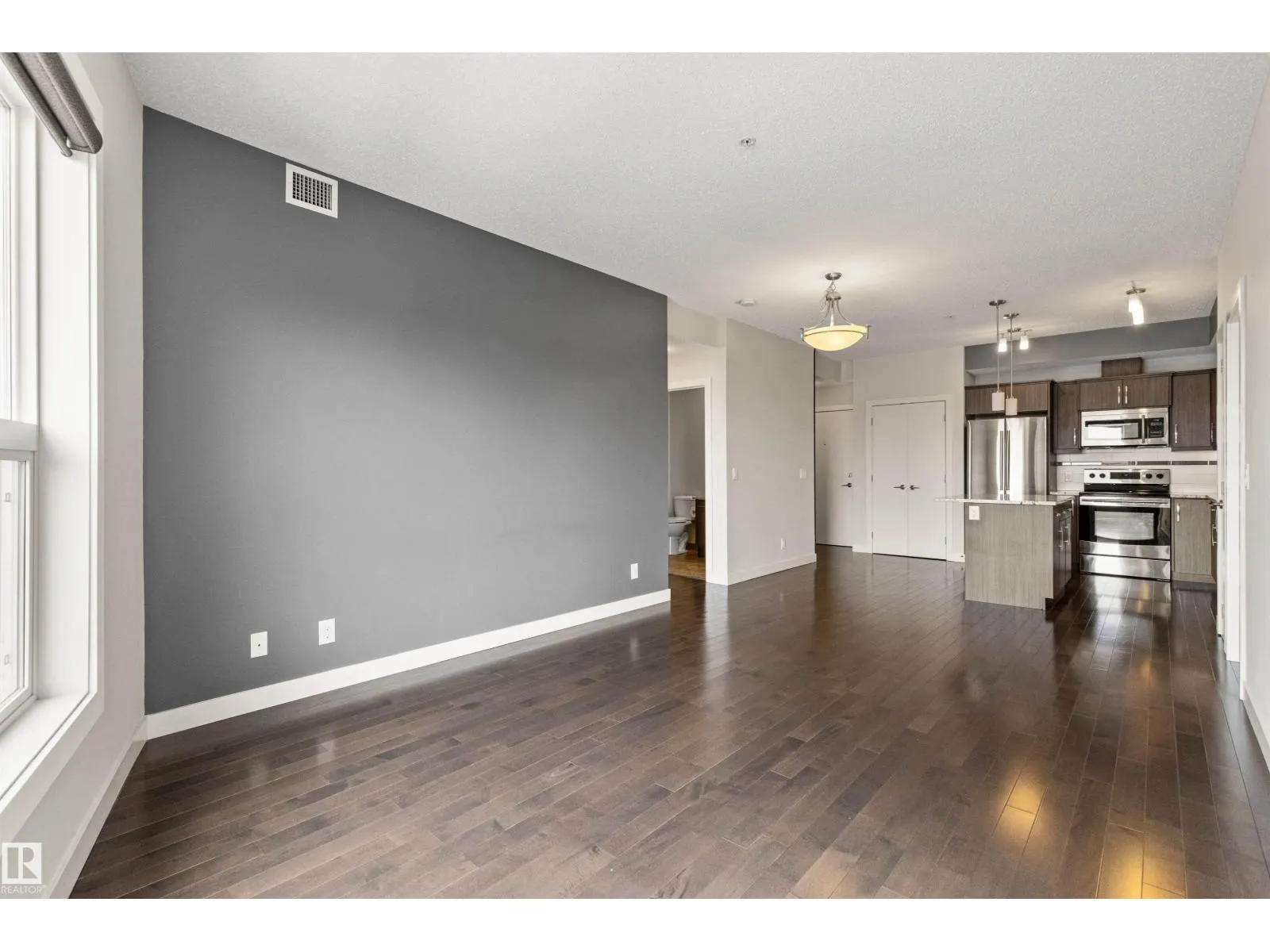 #412 10523 123 ST NW