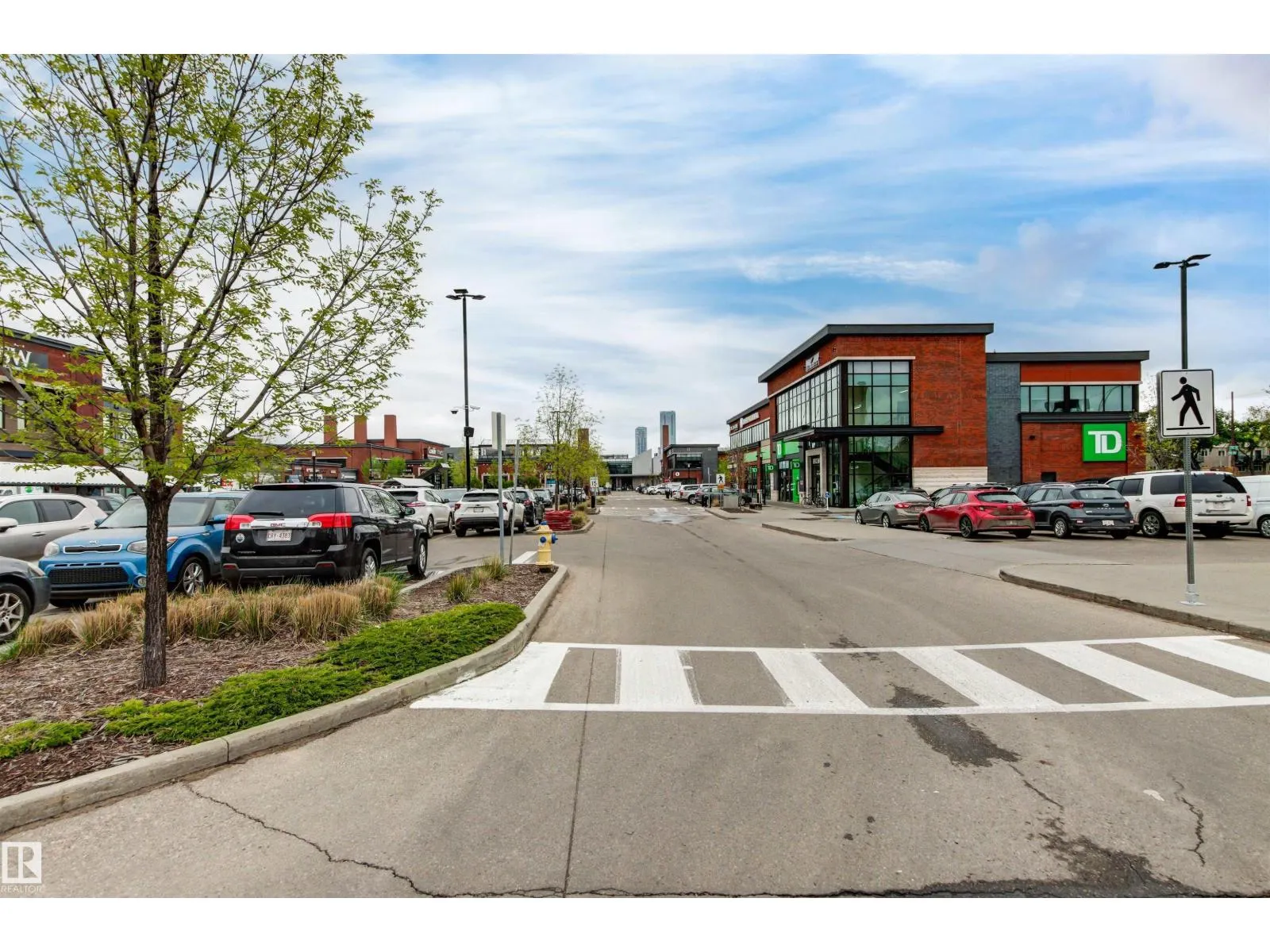 #412 10523 123 ST NW