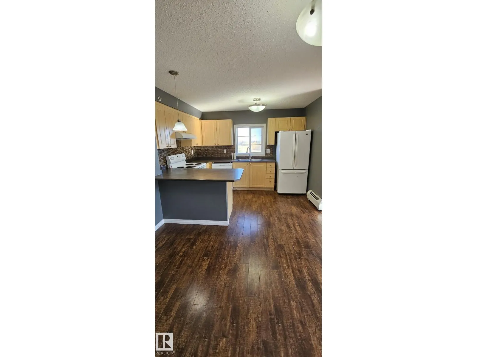 #402 622 MCALLISTER LO SW