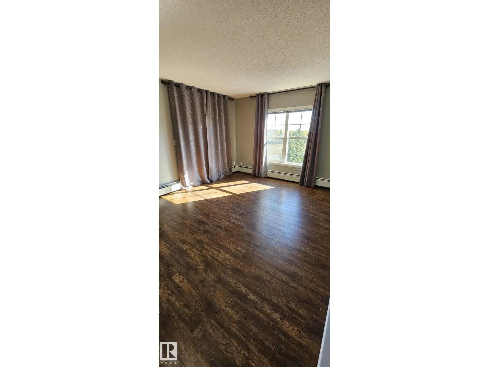 #402 622 MCALLISTER LO SW