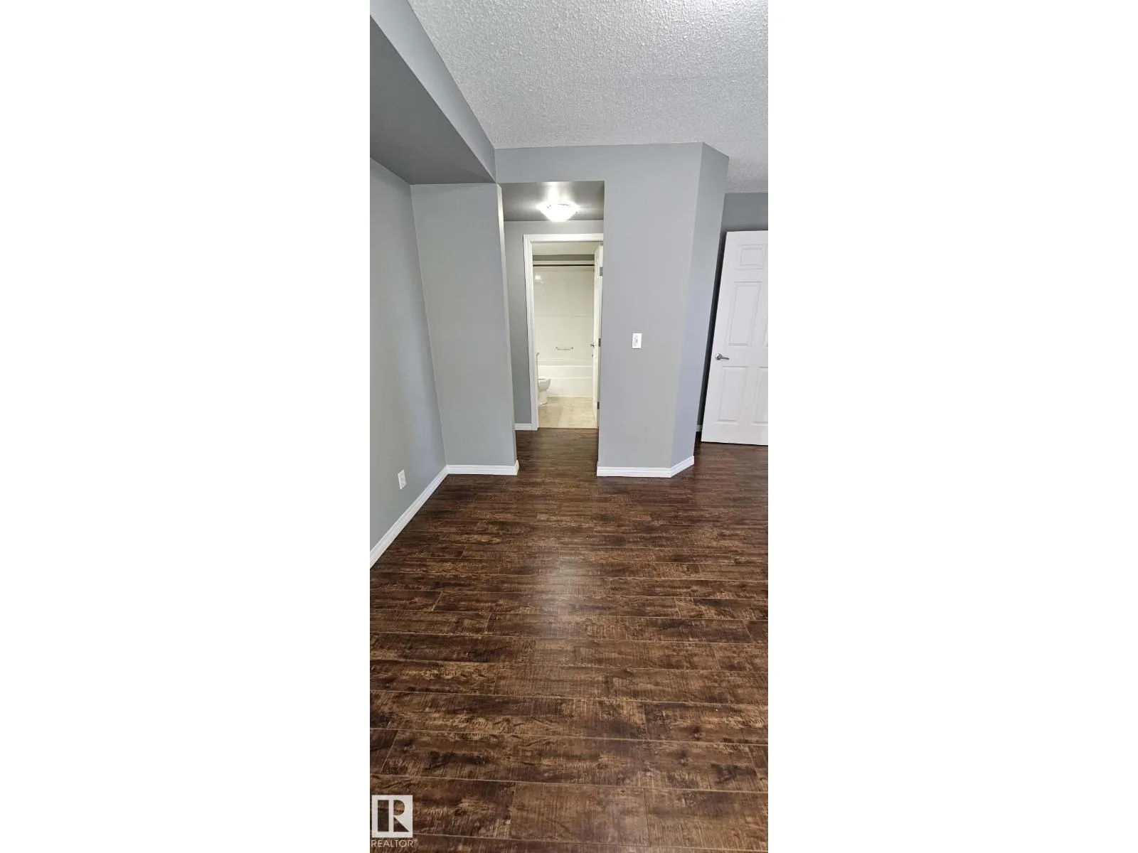 #402 622 MCALLISTER LO SW