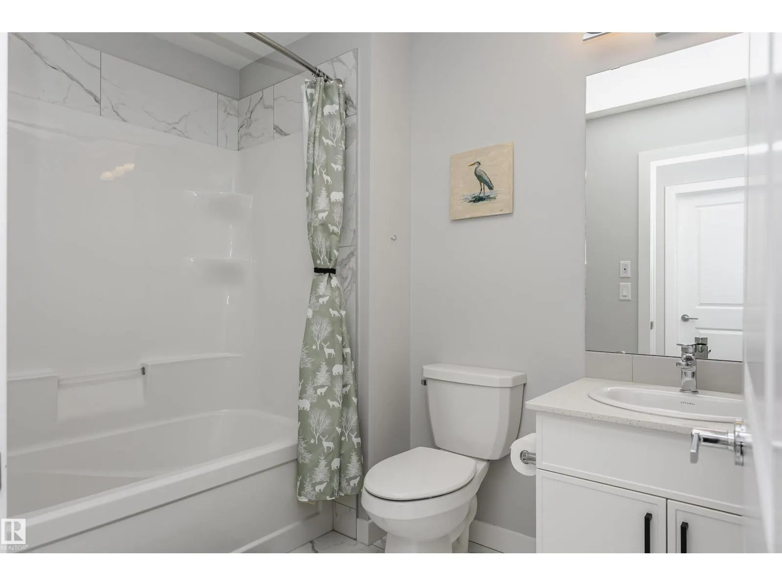 134 ASTORIA