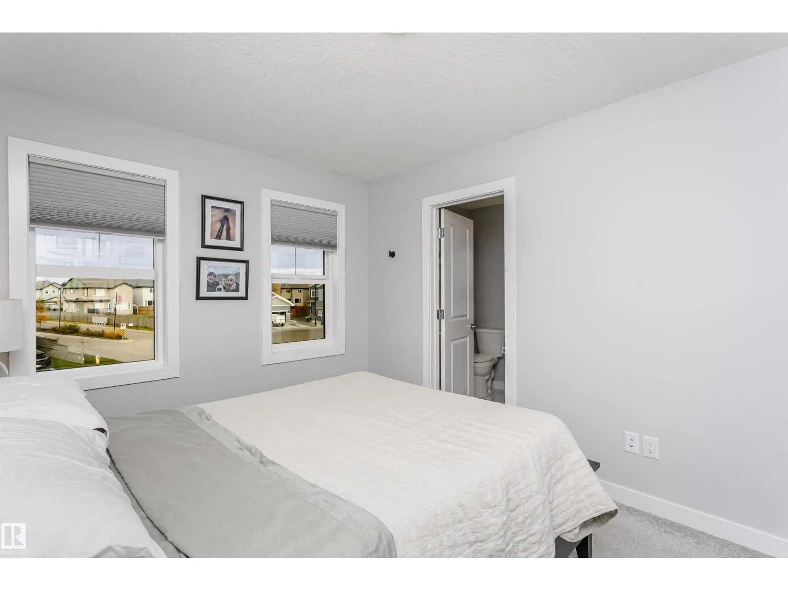 134 ASTORIA