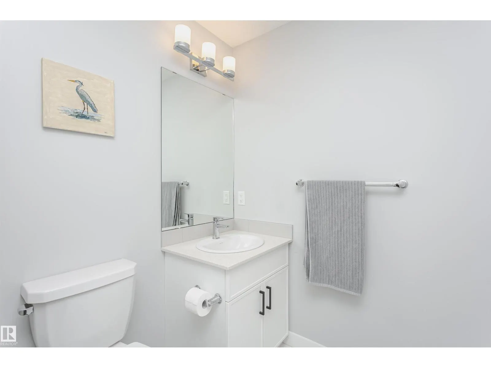 134 ASTORIA