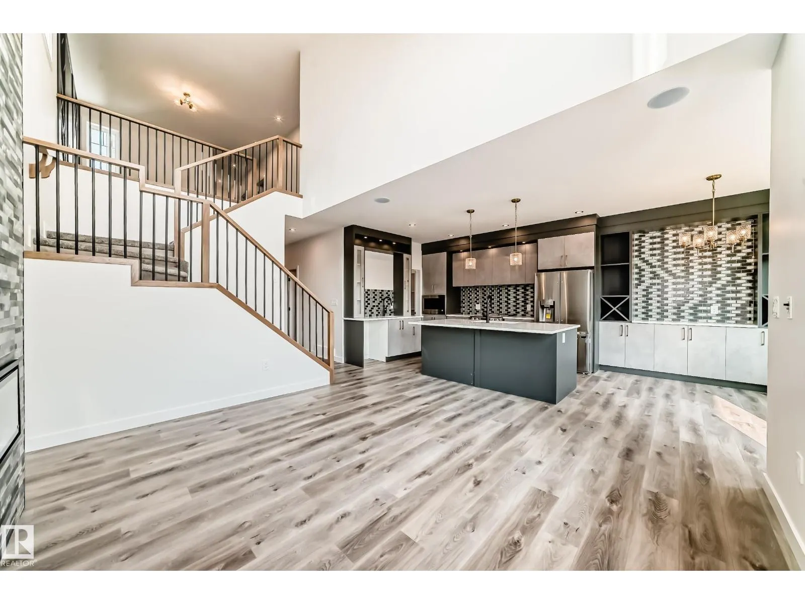 39 MEADOWGROVE LN