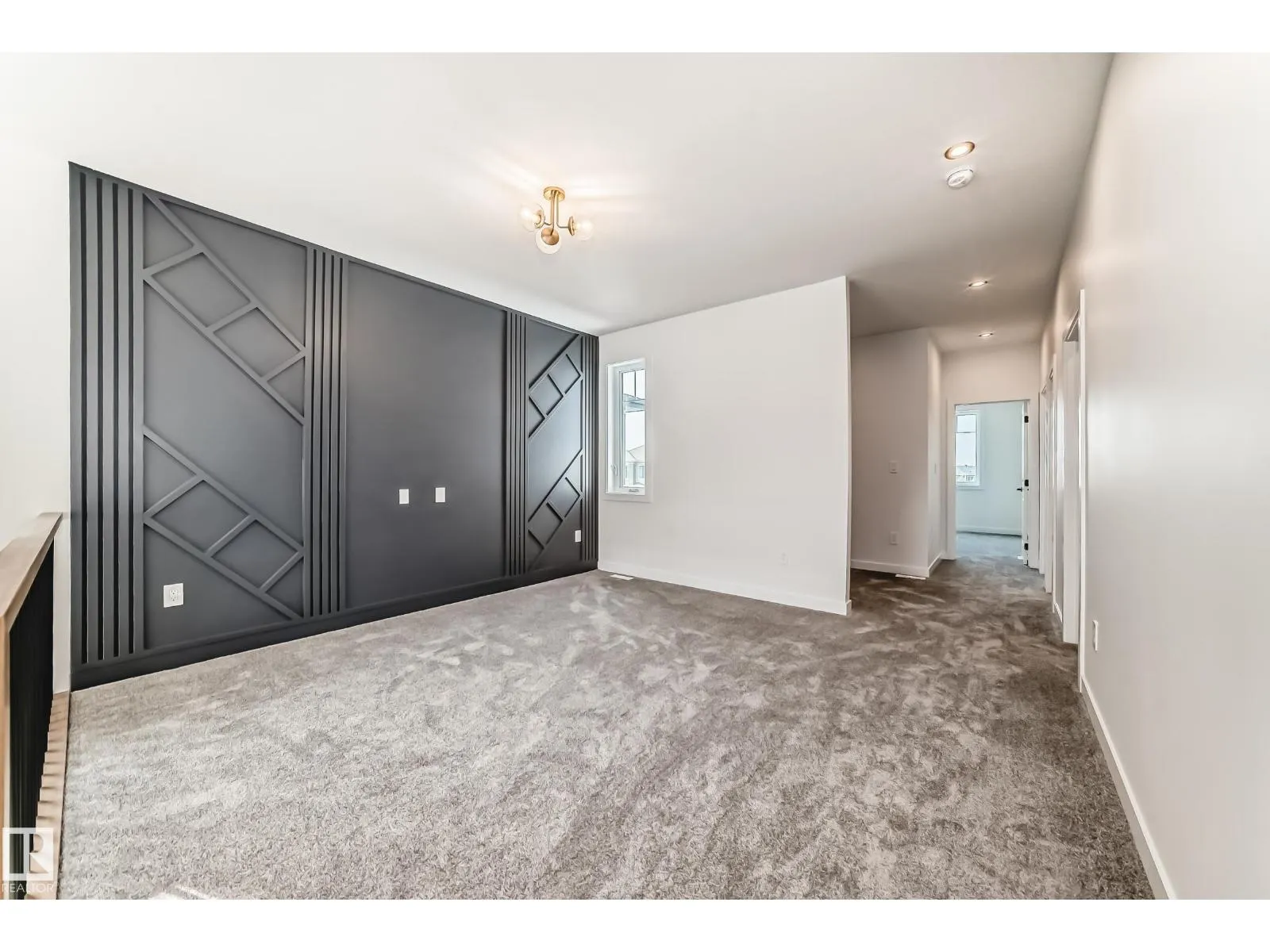 39 MEADOWGROVE LN
