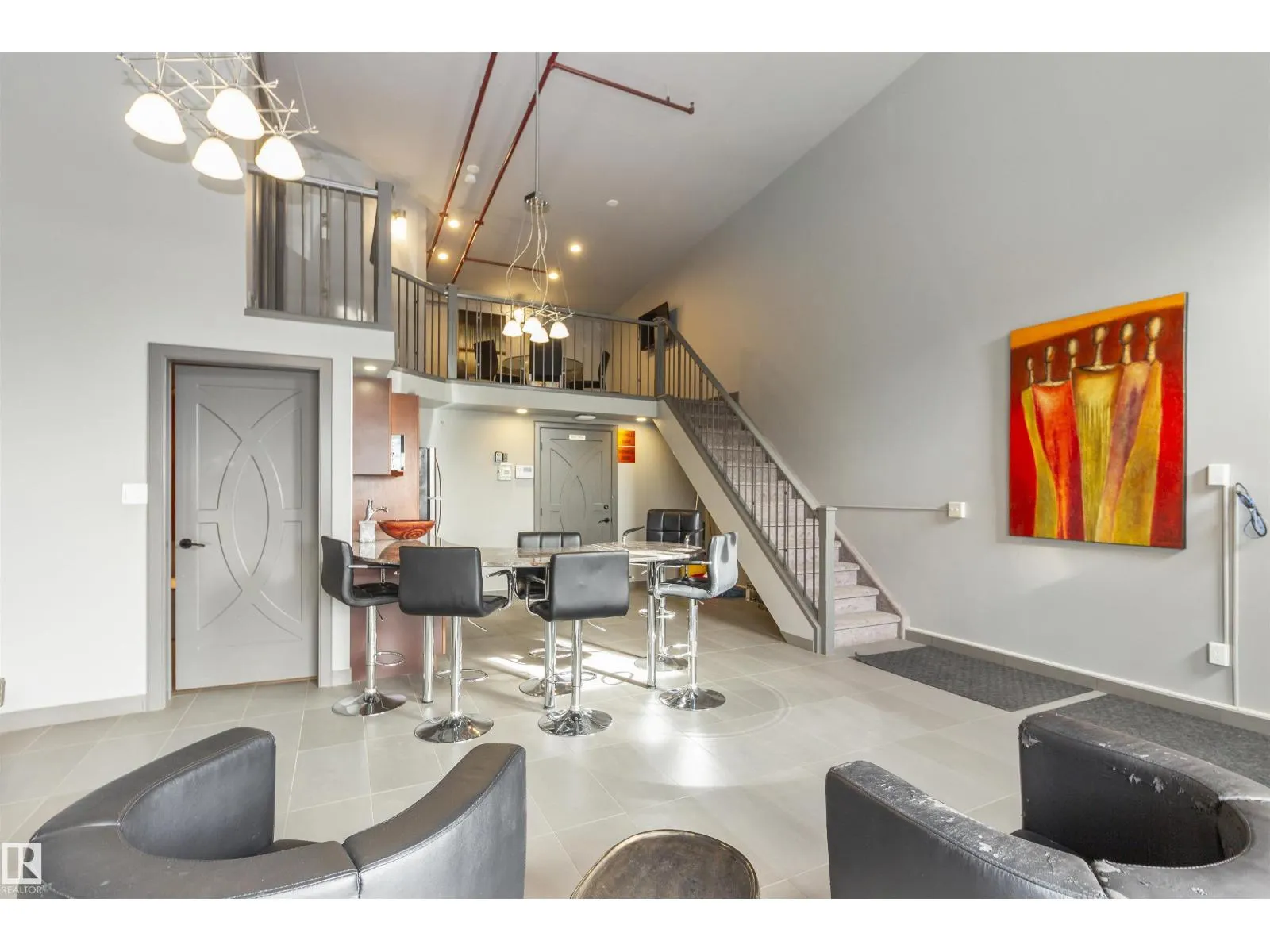 #25 9903 209 ST NW