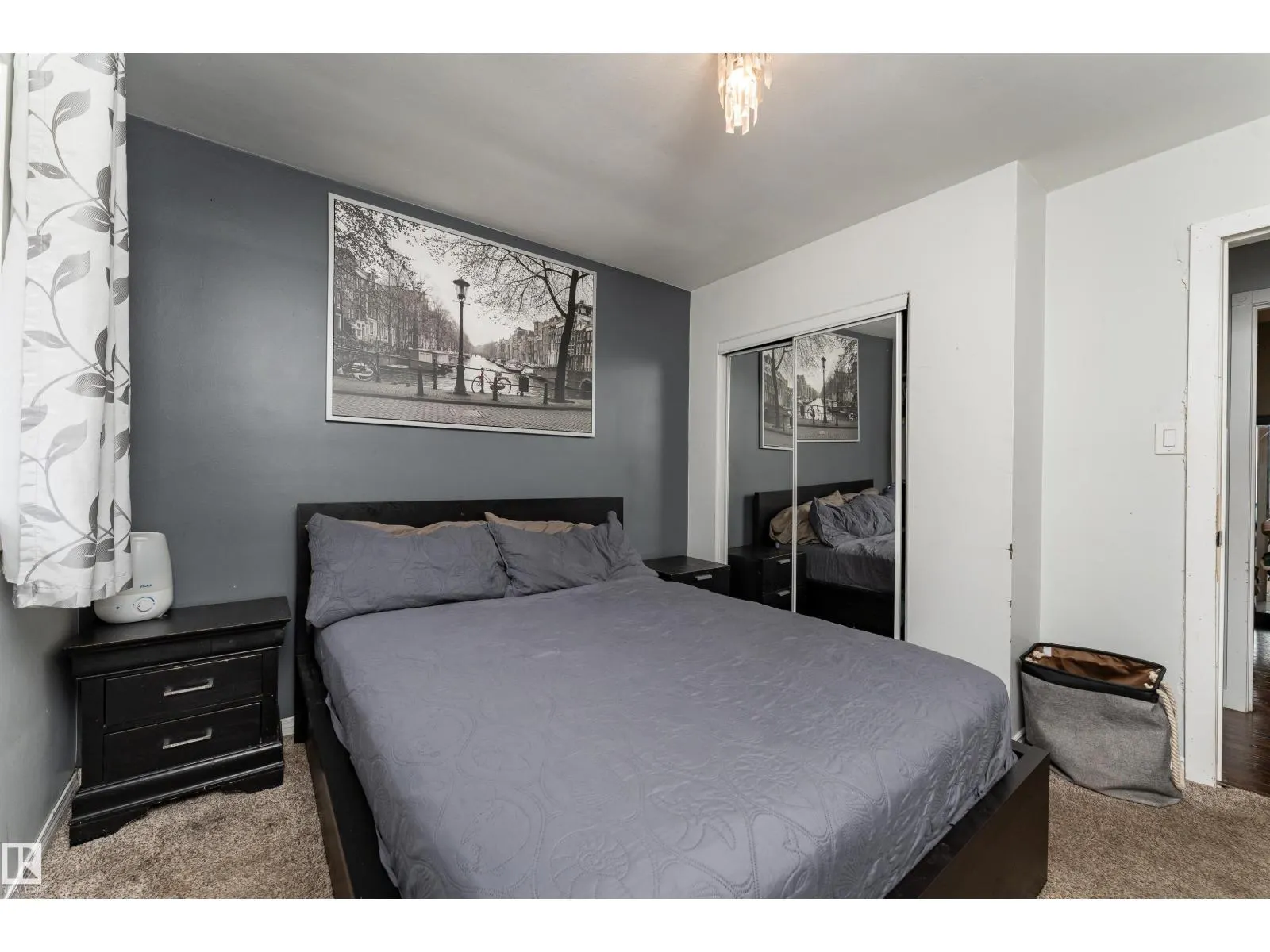12316 140 ST NW