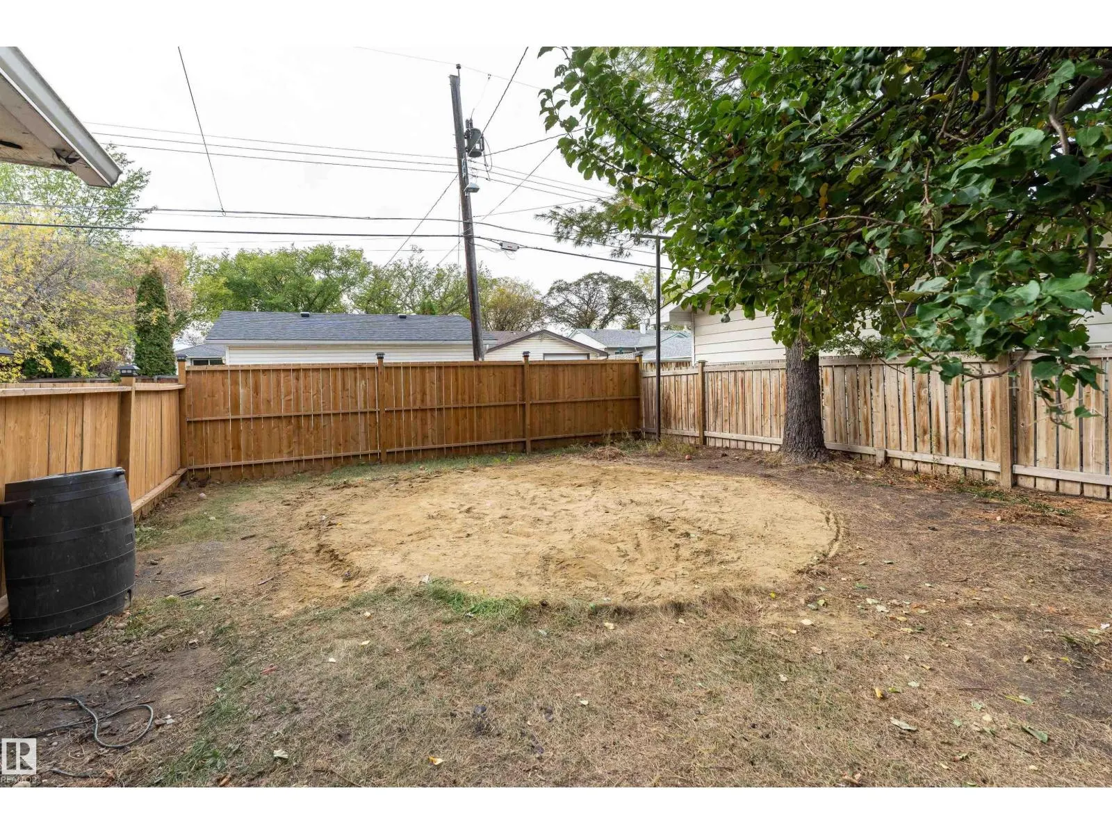 12316 140 ST NW