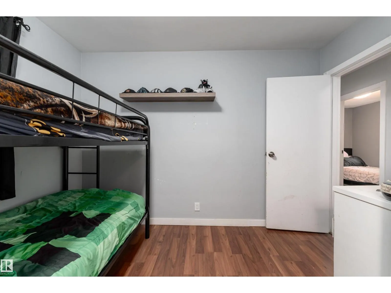 12316 140 ST NW