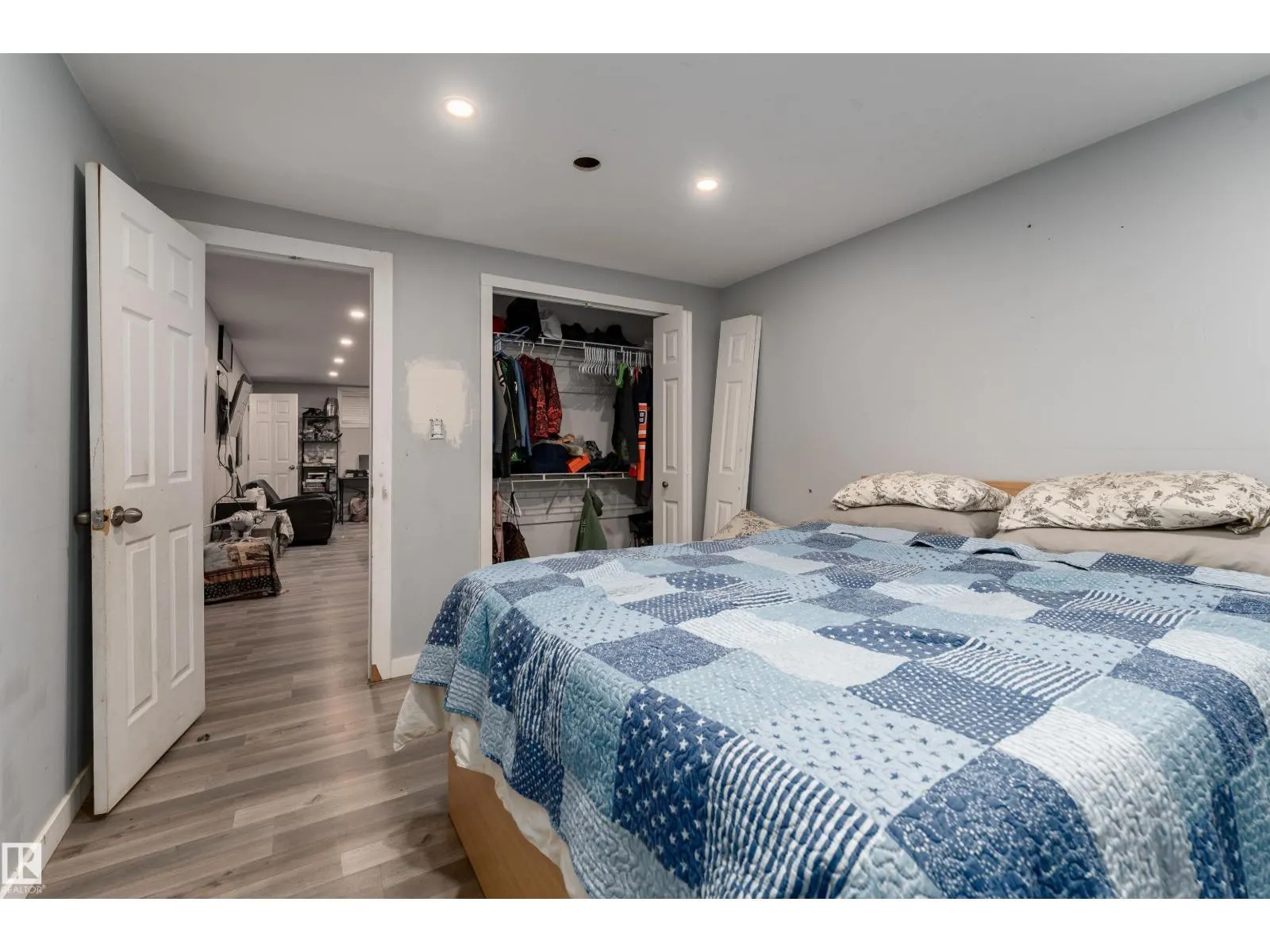 12316 140 ST NW