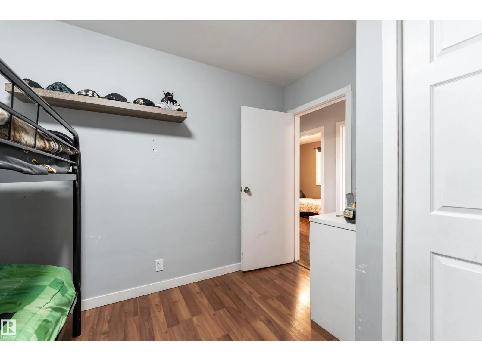 12316 140 ST NW