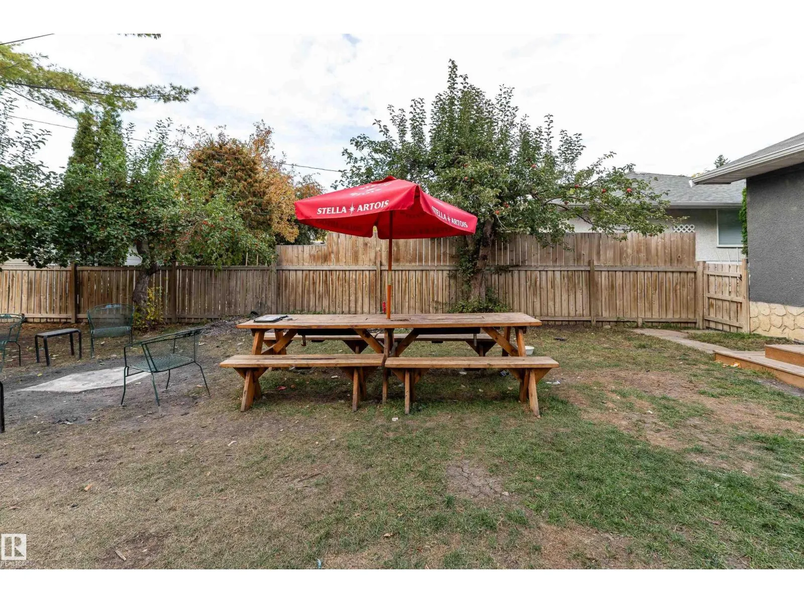 12316 140 ST NW