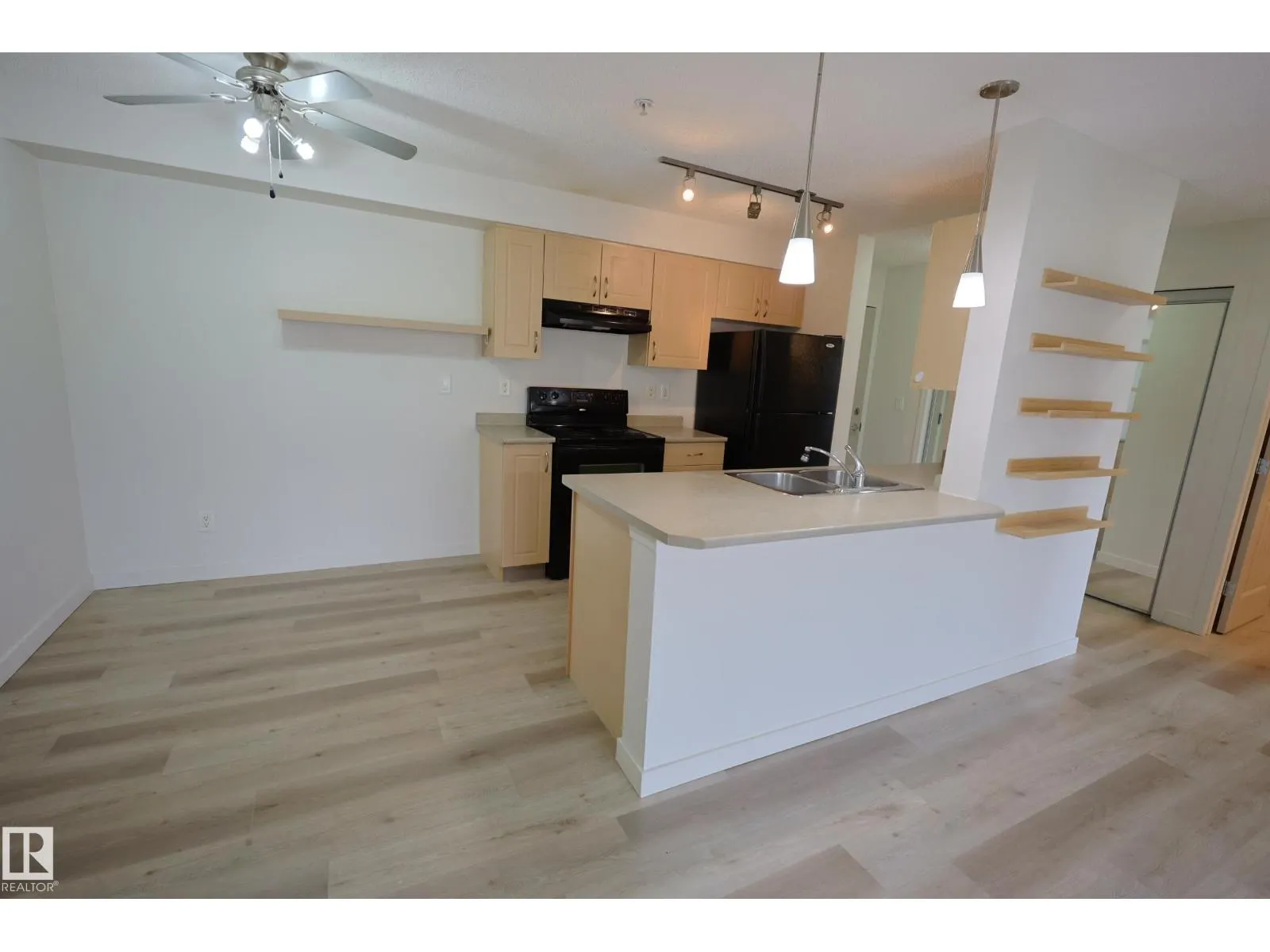 #306 13908 136 ST NW