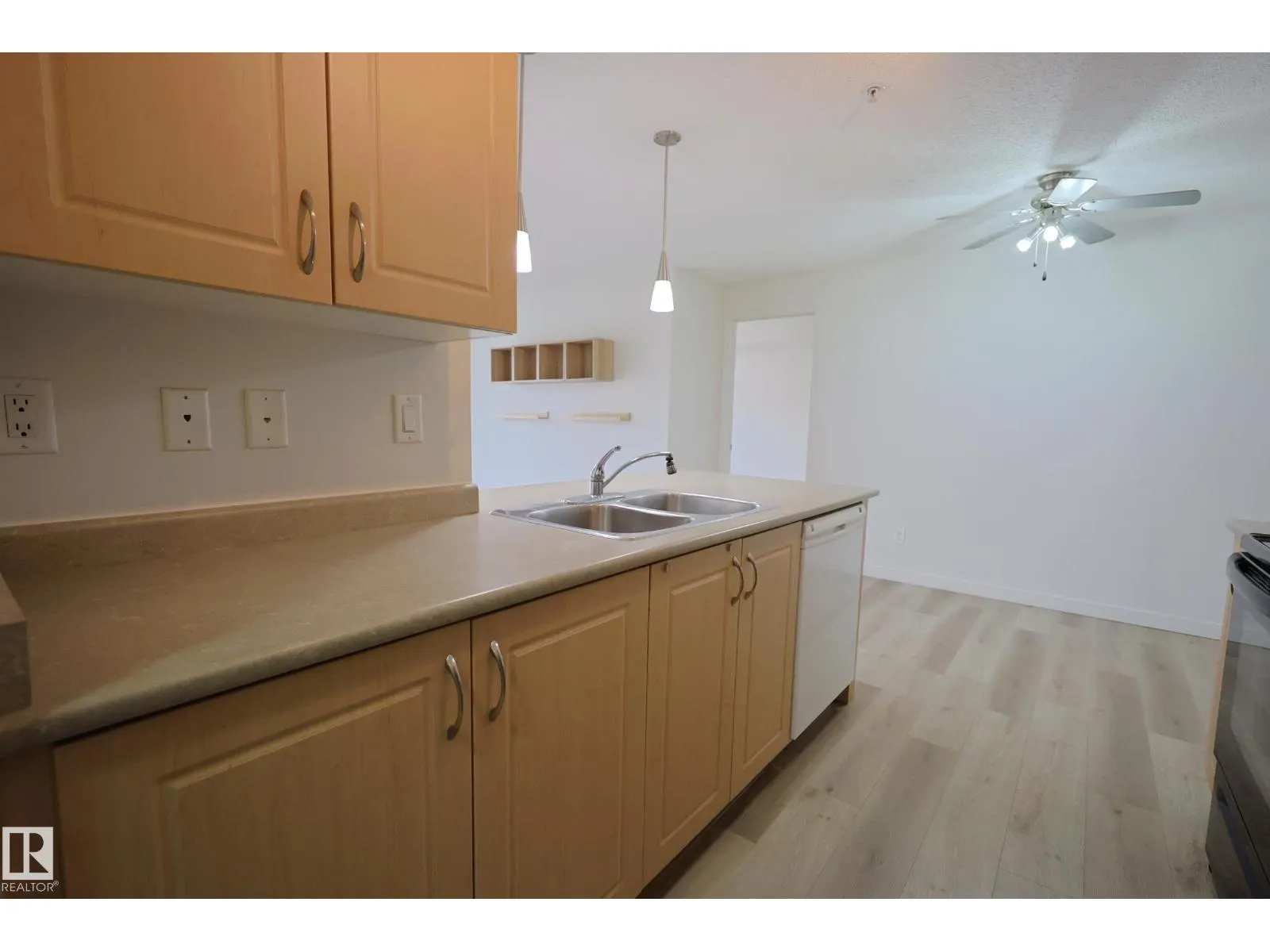 #306 13908 136 ST NW