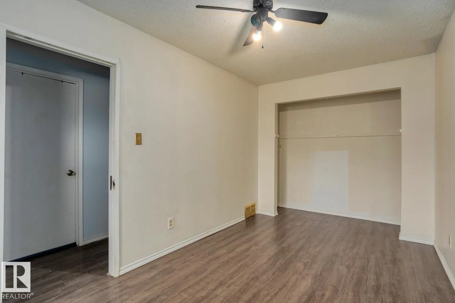 12116 48 ST NW